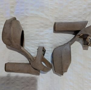 Mossimo Nude Platform Sandals